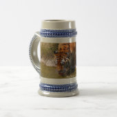 Das Wasser-Loch Bierglas (Vorderseite Links)