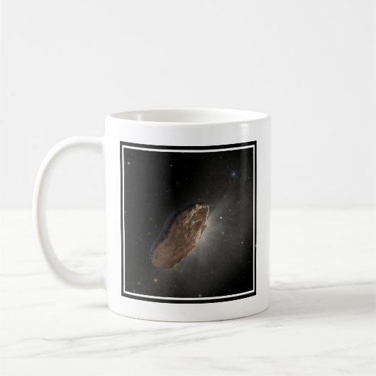 Das Wayward Interstellar Objekt Oumuamua. Kaffeetasse (Links)