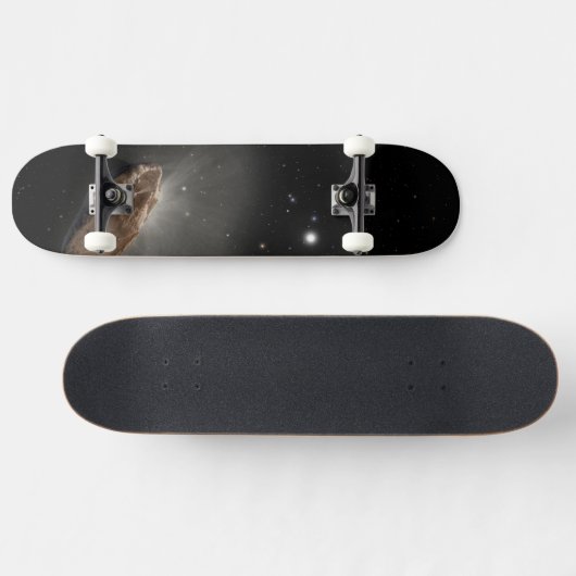 Das Wayward Interstellar Objekt Oumuamua. Skateboard (Horizontal)