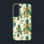 Das weiße Ananas-Paradies-Muster Samsung Galaxy Hülle<br><div class="desc">Entfliehen Sie einem exotischen Ausflug mit diesem offiziell lizenzierten The White Lotus tropical pattern. Mit saftigen Ananas, reifen Bananen, üppigem grünem Blattwerk und ruhigen weißen Lotusblüten besticht dieses dynamische Design durch den luxuriösen und sonnendurchfluteten Charme der Show. Der dynamische Mix aus tropischen Früchten und kühlem Grün erinnert an die perfekte...</div>