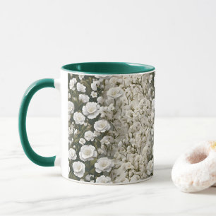 Das weiße, weiche Blumenmuster-Design Tasse