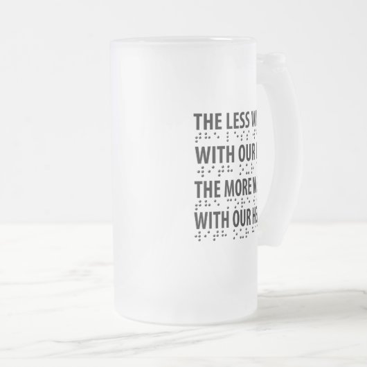 Das Weniger sehen wir mit unseren Augen - Blindhei Mattglas Bierglas (VorderseiteRechts)