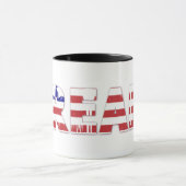 Das Wort Traum mit der patriotischen amerikanische Tasse (Zentrum)