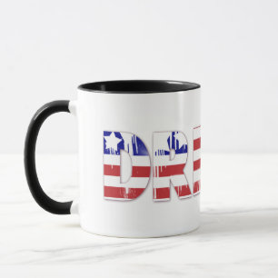 Das Wort Traum mit der patriotischen amerikanische Tasse