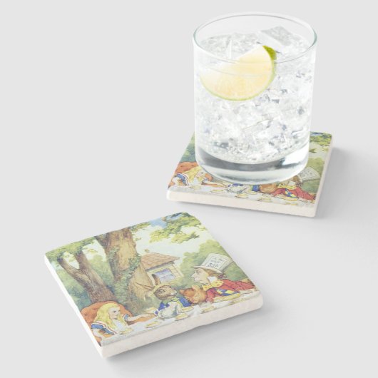 Das wütenden der Tee-Party des Hutmachers Steinuntersetzer (Seitenansicht)