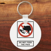 Das Zeichen "Schweine-Autobahn" darf nicht Gefütte Schlüsselanhänger (Vorderseite)
