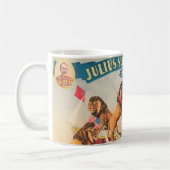 Das Zirkusposter Julius sieht mit seinen Löwen Kaffeetasse (Links)