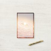 Datenträger von Material umgeben Star Fu Orionis. Post-it Klebezettel (Auf Schreibtisch)