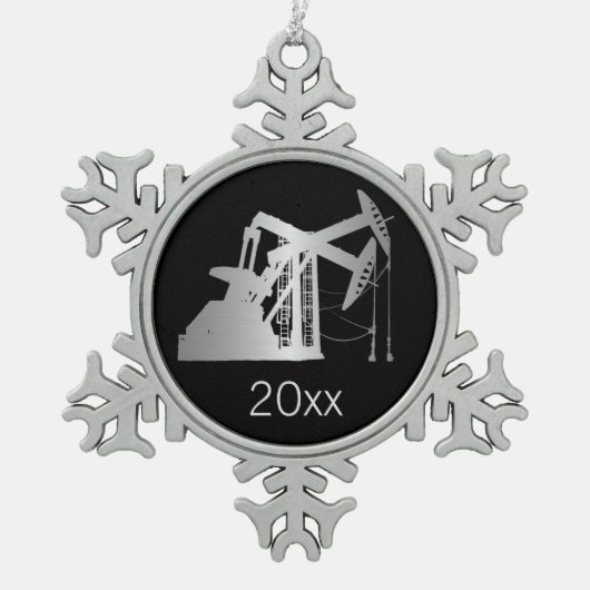 Datiertes silbernes Gadient Ölfeld-Pumpanlagen Schneeflocken Zinn-Ornament (Vorderseite)
