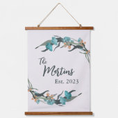 Datum der Festlegung der Blue Floral Custom Family Wandteppich Mit Holzrahmen (Vorderseite)