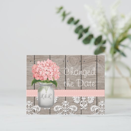 Datum Monogram Pink Hydrangea Mason Jar geändert Postkarte (Stehend Vorderseite)