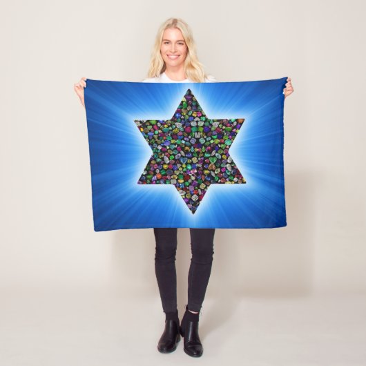 David mit Gemstones Star Fleecedecke (Beispiel)
