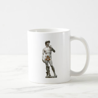 David-Statue mit kacken Kaffeetasse