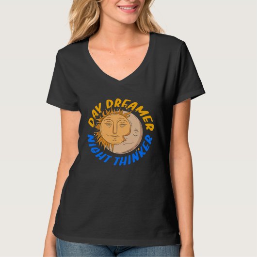 Day Dreamer Night Thinker Sleepless Tired Insomnia T-Shirt (Vorderseite)