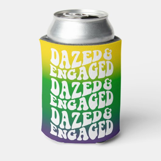 Dazed Verlobt Retro Mardi Gras Brautparty Dosenkühler (Kanne Rückseite)