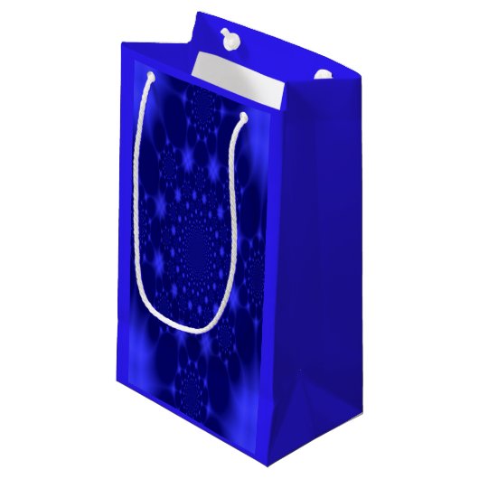 Dazzling Blue Kleine Geschenktüte (Vorderseite Schrägansicht)