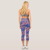 Dazzling Donuts | Blue and Red Ombre Wave Capri Leggings (Rückseite)