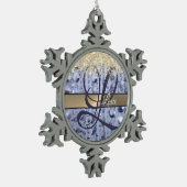 Dazzling Glittery Blue Beads Monogram Schneeflocken Zinn-Ornament (Links)