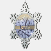 Dazzling Glittery Blue Beads Monogram Schneeflocken Zinn-Ornament (Rechts)