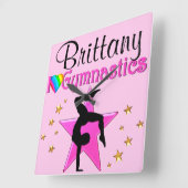 DAZZLING PINK PERSONALISIERT GYMNASTICS CLOCK QUADRATISCHE WANDUHR (Winkel)