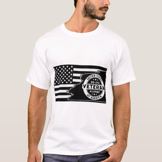 DD-214 Alumni United Staaten Veteran Flag © FB @ # T-Shirt (Vorderseite)
