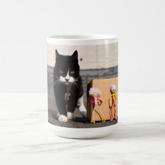 De Fubby's verstoppen zich voor de kat Ping. Kaffeetasse
