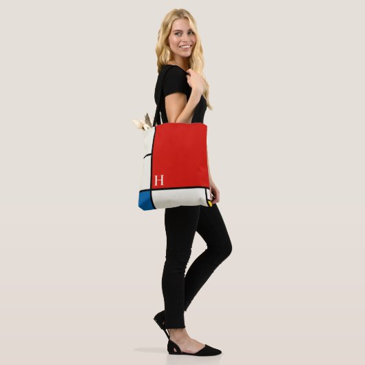 De Stijl Inspirierte Monogramm der farbigen Primär Tasche (Am Model)