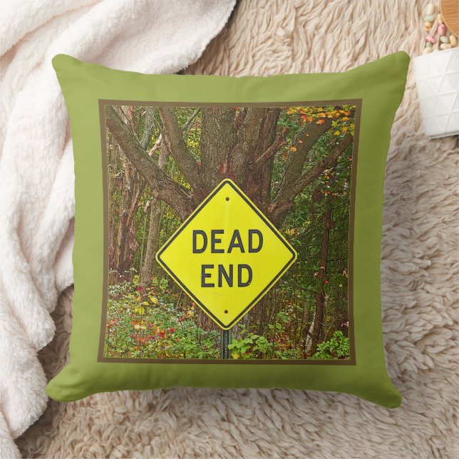 "Dead End"-Schild auf Baum in Holz Kissen (Decke)