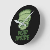 Dead Inside Frankenstein Monster Runde Wanduhr (Winkel)