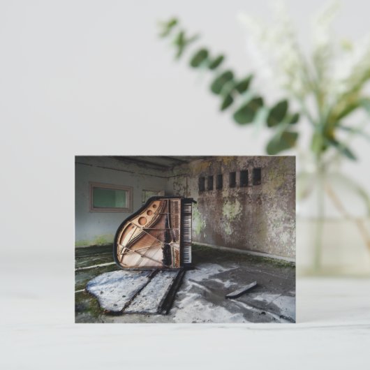 Dead Piano Postkarte (Stehend Vorderseite)