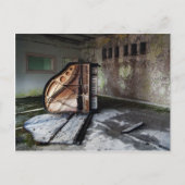 Dead Piano Postkarte (Vorderseite)