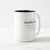 Deadline Reader-Tasse Zweifarbige Tasse (VorderseiteRechts)