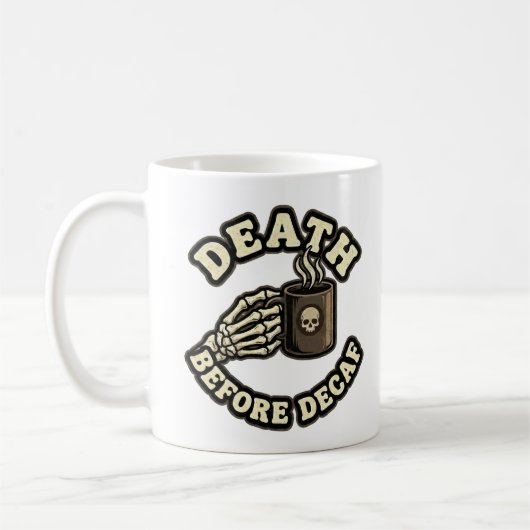 Death Before Decaf | Funny Retro Skull & Coffee Kaffeetasse (Links)