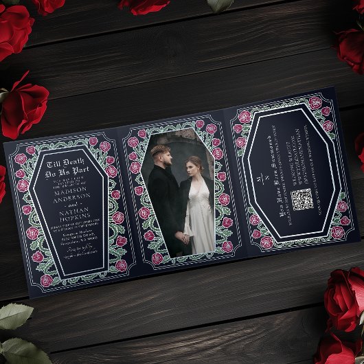 Death Do us Part Rose Blue Gothic Wedding QR Code Dreifach Gefaltete Einladung