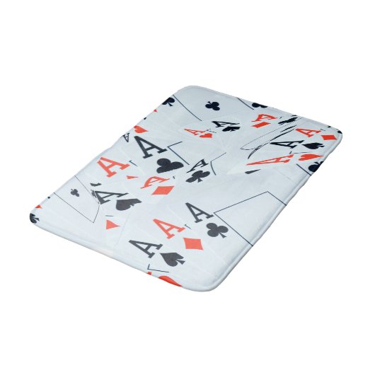 "Deck des Schicksals: Ebenen in einem Poker-Shuffl Badematte (Schrägansicht)