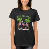 Deck the Palms Flamingo Tropical Christmas Lights T-Shirt (Vorderseite)