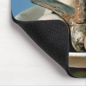 Deckel eines Alabasterglases verziert mit einem Mousepad (Ecke)