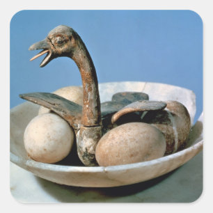 Deckel eines Alabasterglases verziert mit einem Quadratischer Aufkleber