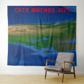 DECOR_Room_NIEDLICH MOTHER GIFT_DARKBLUE_RMDESIGNF Wandteppich (Beispiel (Horizontal))