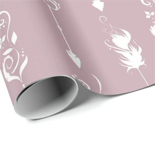 Decorative Boho Feathers Birthday Geschenkpapier (Rolleneckpunkt)