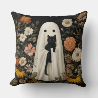 Decorative Boo Holding A Cat Throw Pillow Kissen