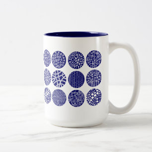 Decorative Kreise - Tiefe Marine und Weiß Zweifarbige Tasse