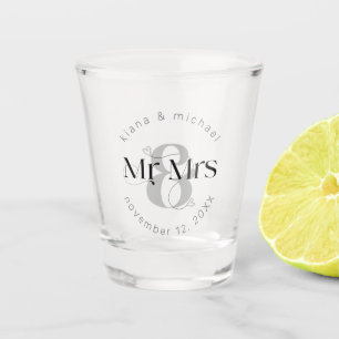 Decorative Modern Wedding Mr. & Mrs. ID887 Schnapsglas