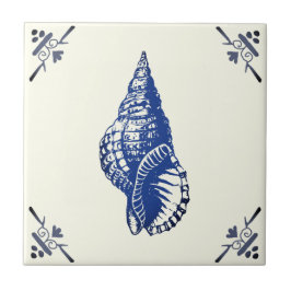 Decorative Vintag Blue Seashell on Ivory Fliese