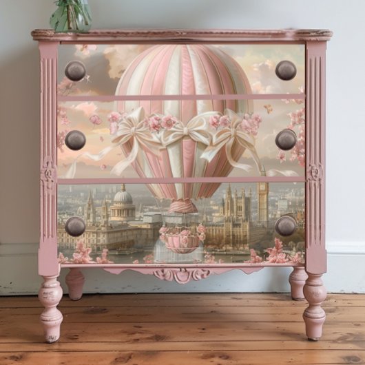 Decoupage Whimsical Hot Air Ballon Pink White Seidenpapier