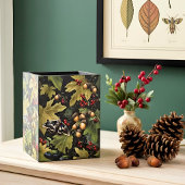 Decoupage Woodland Moth Illustration Seidenpapier