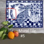 Dedham Blue White Rabbit Bunny Mural Tile # 5 Fliese<br><div class="desc">Das ist die Ziegelmauer aus 12 Keramiken, mit einem niedlichen Hasen und einer Vase voller Gänseblasen. Die dunkelmarineblau-weißen Töne werden durch eine geknackte Glasur hervorgehoben. Bunnies und Karotten grenzen an das Design. Inspiriert durch antike Dedham Töpferei, Delft Porzellan und orientalische Chinoiserie Motive und Farben. Ein wunderschöner und unterhaltsamer Akzent für...</div>