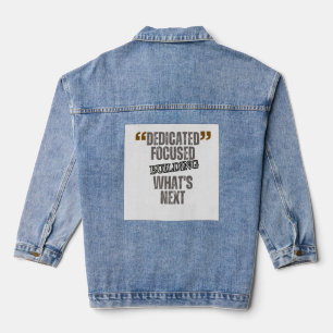 Dedicated. Fokussiert. Die Zukunft bauen – Inspira Jeansjacke