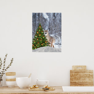Dee in Forest mit Weihnachtsbaum Holiday Poster