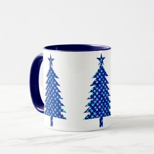 Deep Blue Christmas Tree mit Sternen Tasse (Vorderseite Links)